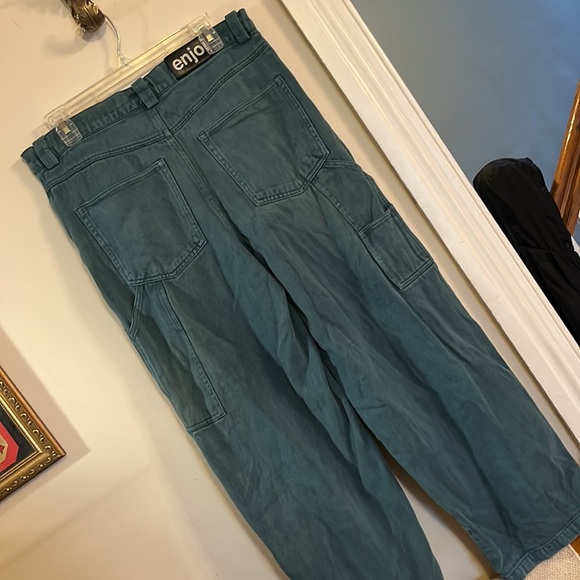 Pants - Picture 3 of 7